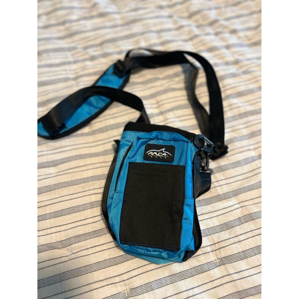 ARCA Gear Hydro Crossbody Wallet & Water Bottle Sling